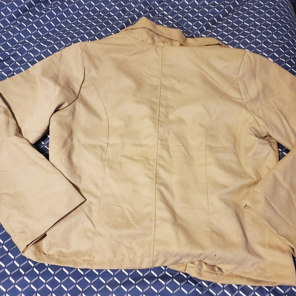 Tan Jacket - Picture 3 of 3